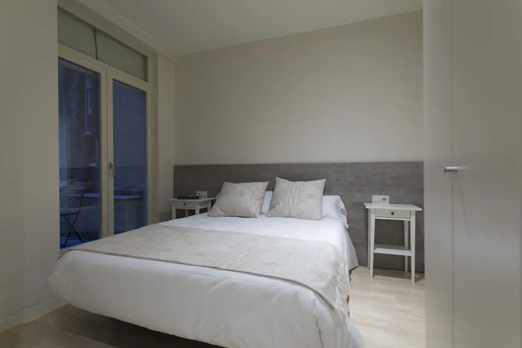 Bravissimo Cort Reial-2A Apartment Girona Spain